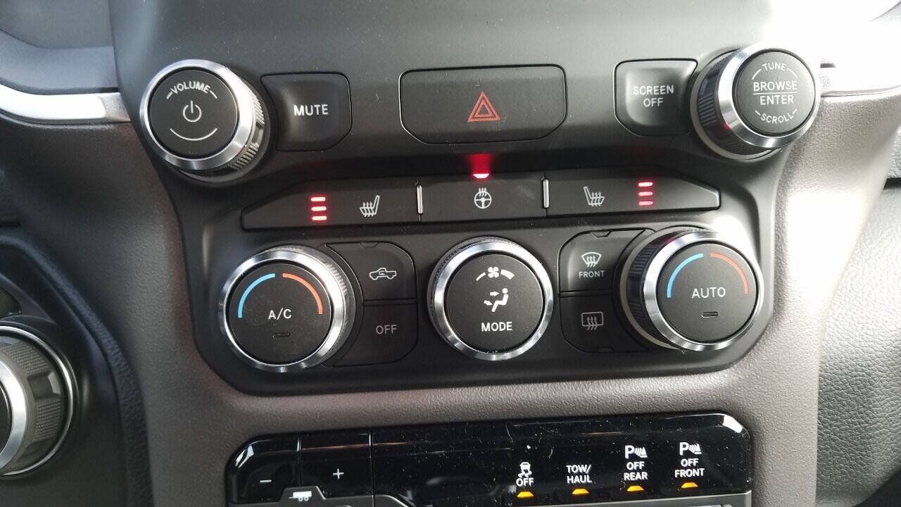 Certified 2021 RAM 1500 Big Horn AWD/4WD image 30