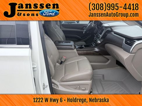 Used 2015 Chevrolet Tahoe LT AWD/4WD image 17