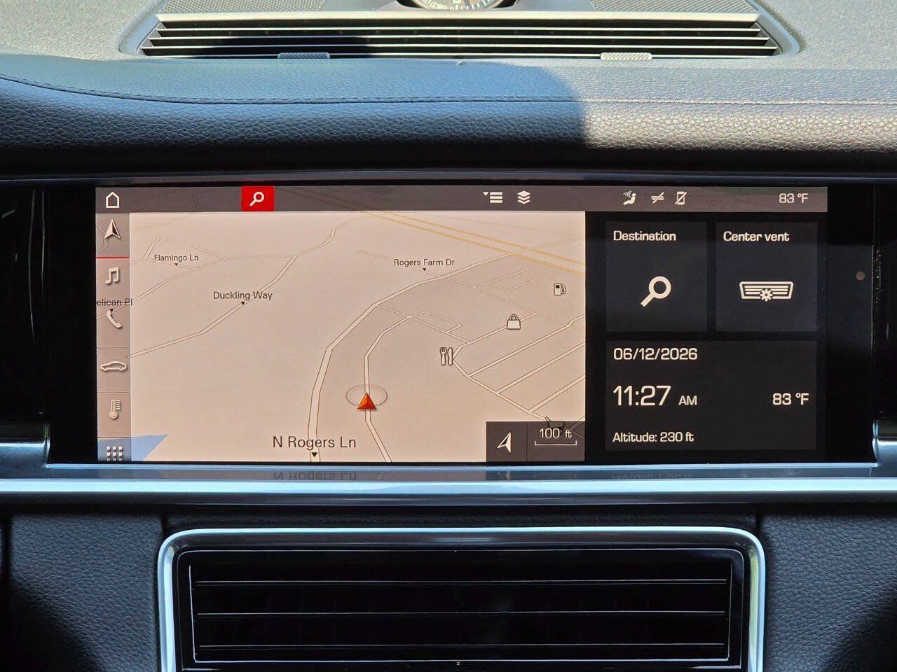 Used 2018 Porsche Panamera 4 AWD/4WD image 27