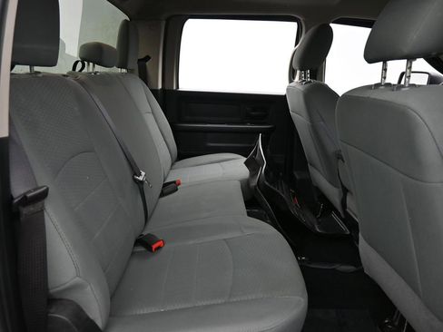 Used 2018 RAM 1500 Express w/ Black Ram 1500 Express Group AWD/4WD image 15
