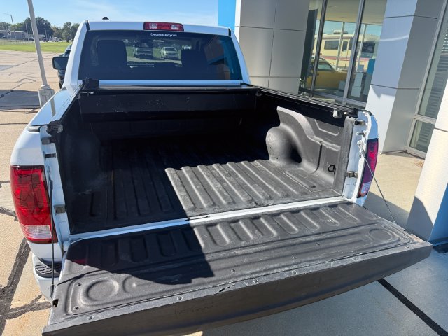 Used 2015 RAM 1500 Express AWD/4WD image 18