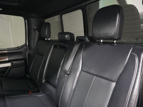 Used 2022 Ford F250 Lariat w/ Lariat Ultimate Package AWD/4WD image 14