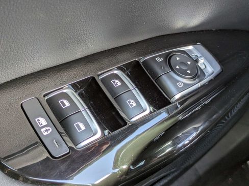 Used 2025 Kia K5 GT-Line FWD image 12