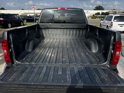 Used 2011 Chevrolet Silverado 1500 LS RWD image 10