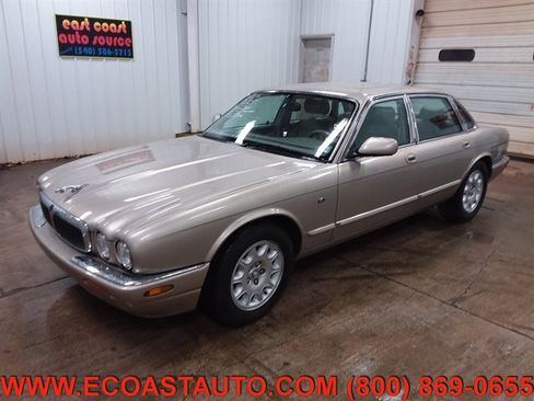 Used 1998 Jaguar XJ8 image 4