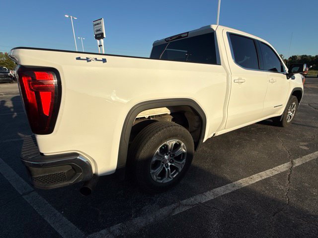 Used 2024 GMC Sierra 1500 SLE AWD/4WD image 2