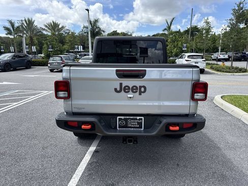 Used 2022 Jeep Gladiator Mojave w/ Trailer Tow Package AWD/4WD image 2