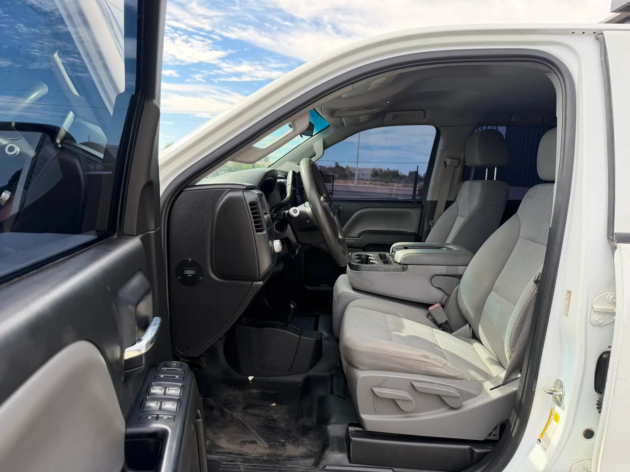 Used 2015 Chevrolet Silverado 2500 W/T w/ WT Fleet Convenience Package AWD/4WD image 15