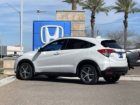 Certified 2022 Honda HR-V EX-L image 6