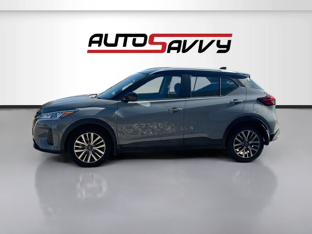 Used 2023 Nissan Kicks SV FWD image 4
