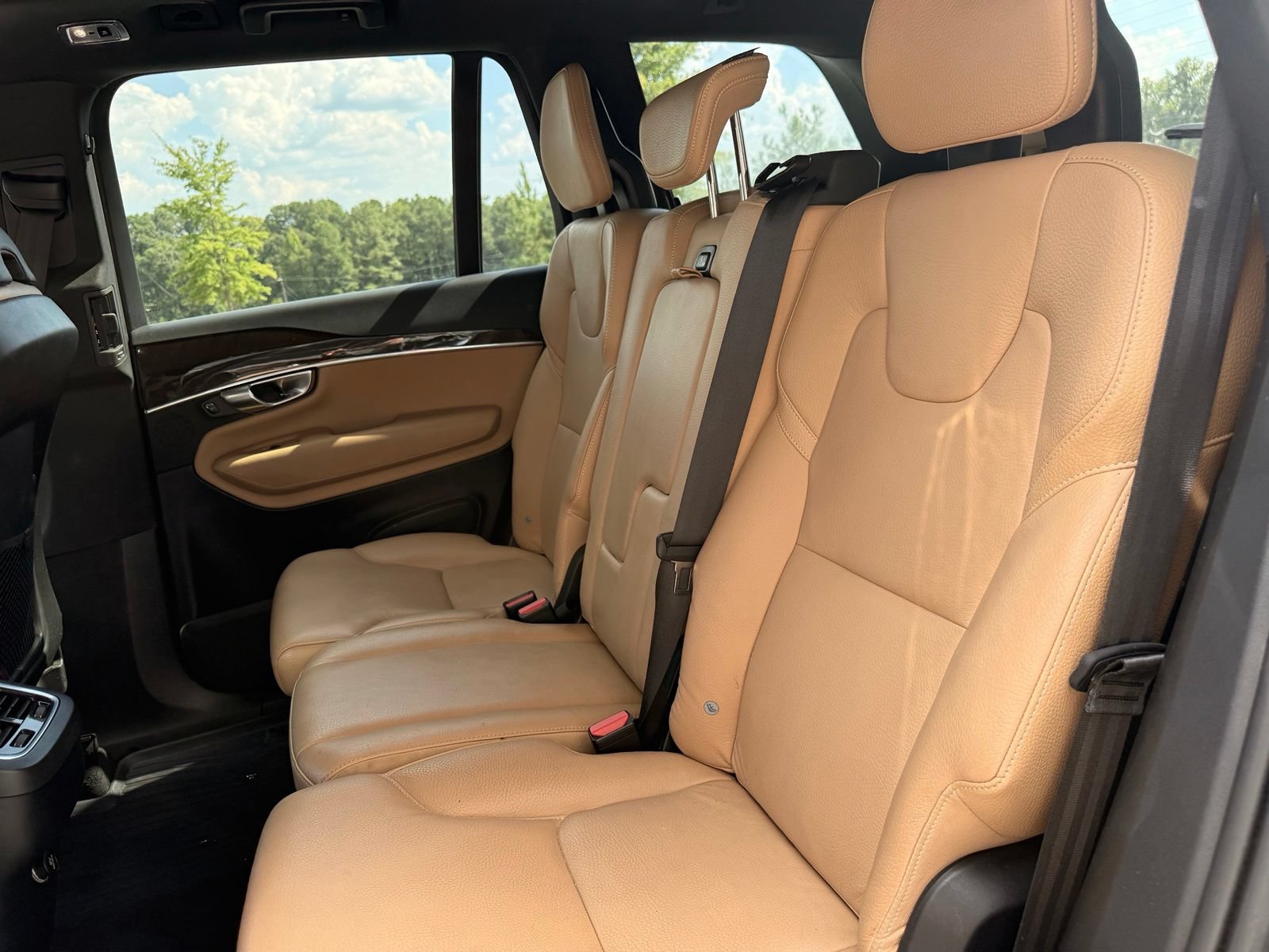 Used 2019 Volvo XC90 T6 Momentum w/ Advanced Package AWD/4WD image 39