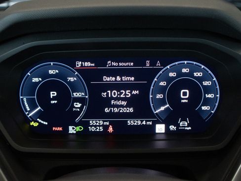 Used 2025 Audi Q4 e-tron Premium Plus w/ Premium Plus AWD/4WD image 19
