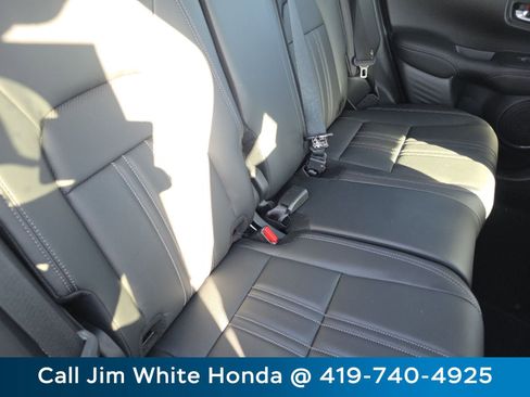 Certified 2024 Honda HR-V EX-L image 22