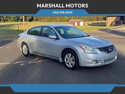 Used 2011 Nissan Altima 2.5 SL w/ 2.5SL Pkg