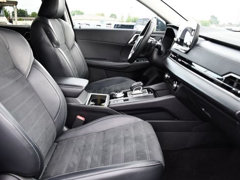 Used 2024 Mitsubishi Outlander SE AWD/4WD image 29