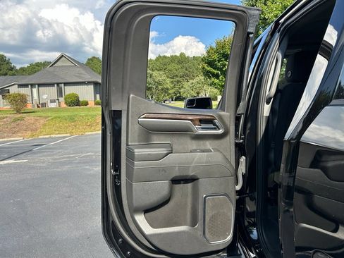 Used 2023 GMC Sierra 1500 Elevation w/ Preferred Package AWD/4WD image 57