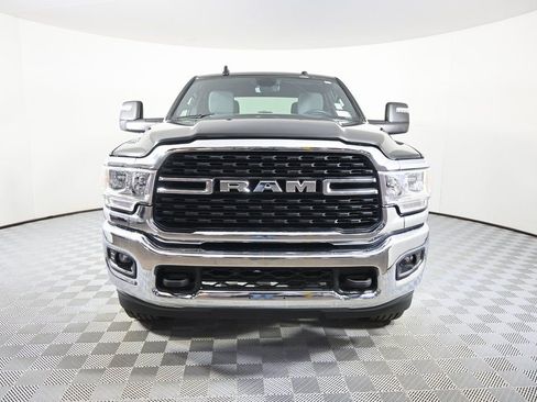 Used 2024 RAM 2500 Big Horn w/ Bed Utility Group image 11