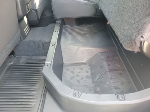 Used 2025 Toyota Tacoma SR5 image 28