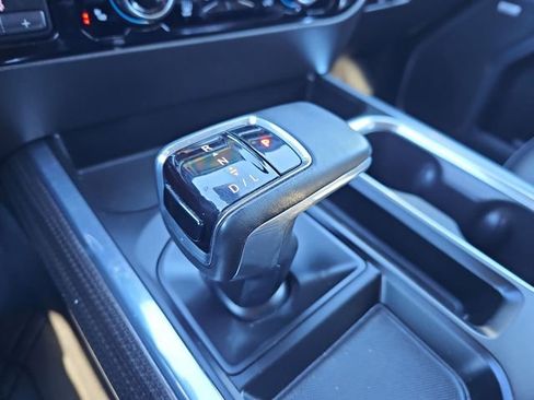 Used 2023 Chevrolet Silverado 1500 RST w/ Redline Edition image 15