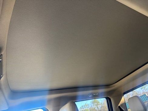 Used 2020 Ford F250 Lariat w/ Lariat Ultimate Package image 19