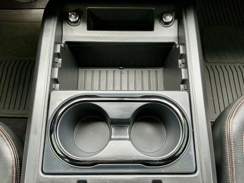 Used 2021 Nissan Titan PRO-4X w/ Pro-4x Convenience Package image 33