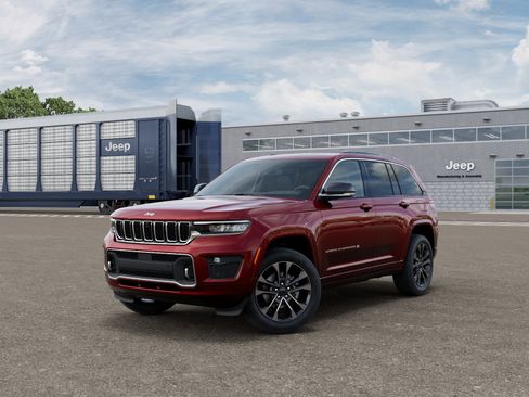 New 2025 Jeep Grand Cherokee Overland w/ Adv Protech Group III image 1