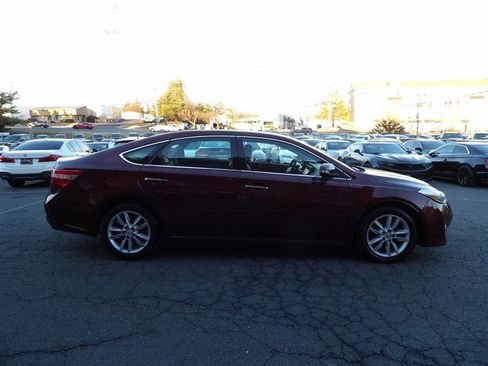 Used 2014 Toyota Avalon image 8
