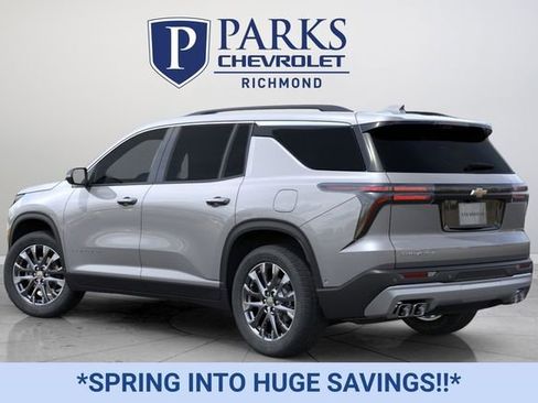 New 2026 Chevrolet Traverse LT image 3