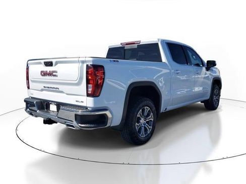 New 2026 GMC Sierra 1500 SLE w/ X31 Off-Road Package image 3