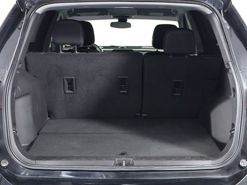 Used 2023 Chevrolet Equinox LS w/ LS Convenience Package FWD image 16