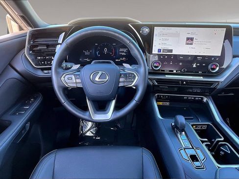 Used 2024 Lexus TX 350 FWD w/ Captains Chair Package image 8