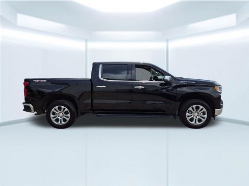 Used 2023 Chevrolet Silverado 1500 LTZ w/ Technology Package AWD/4WD image 7