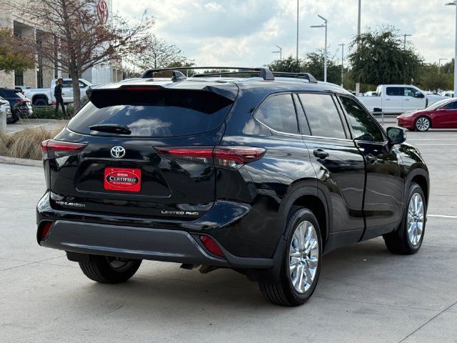 Used 2026 Toyota Highlander Limited AWD/4WD image 5