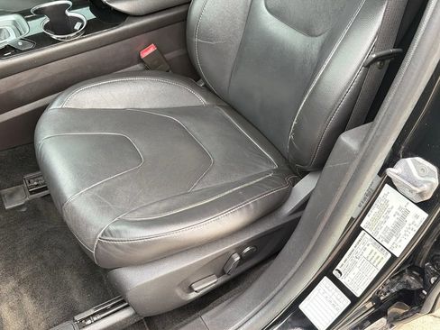 Used 2016 Ford Fusion Titanium FWD image 85