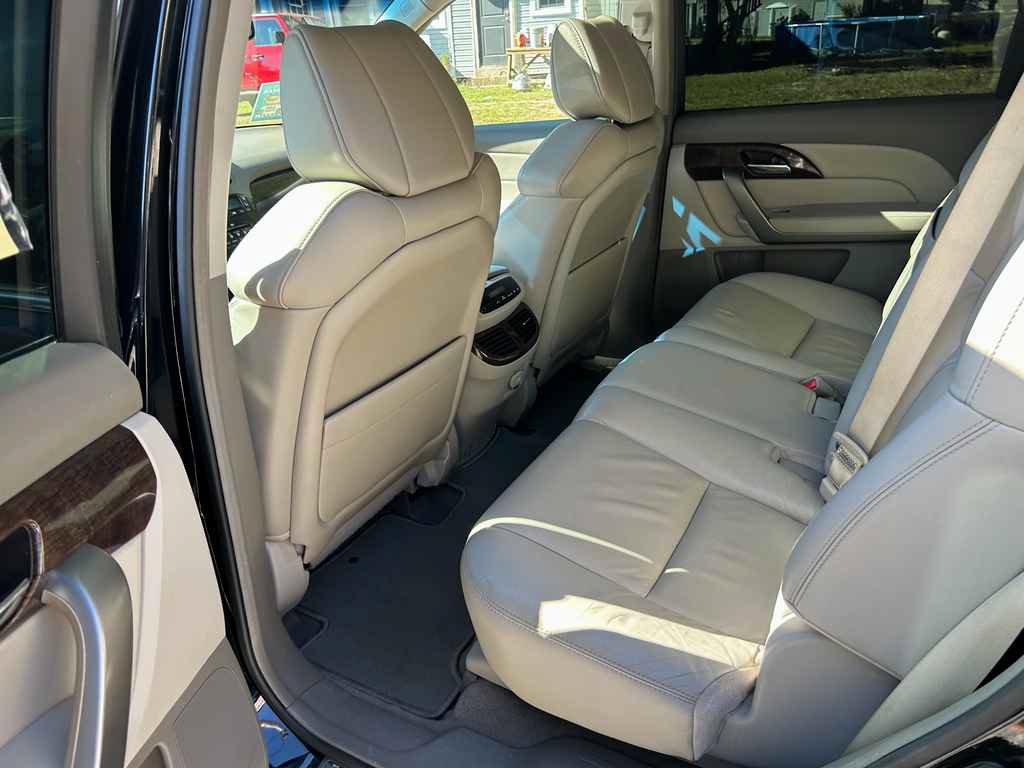 Used 2010 Acura MDX w/ Technology Package AWD/4WD image 9