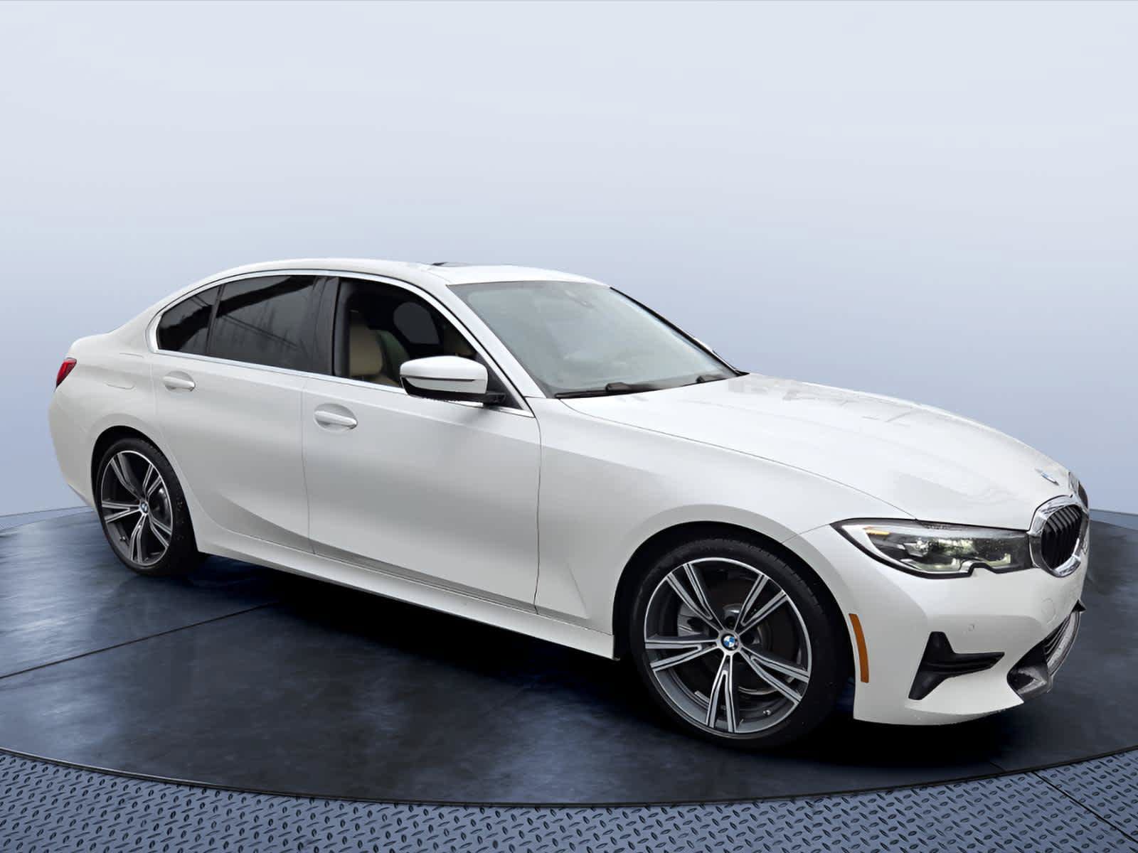 Used 2021 BMW 330e w/ Premium Package RWD image 1