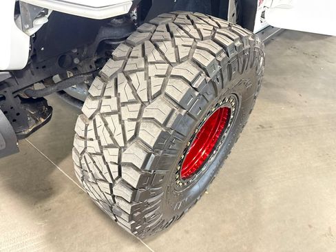 Used 2022 Jeep Gladiator Rubicon w/ LED Lighting Group AWD/4WD image 20