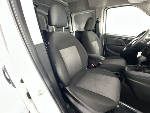 Used 2022 RAM ProMaster City Tradesman FWD image 16