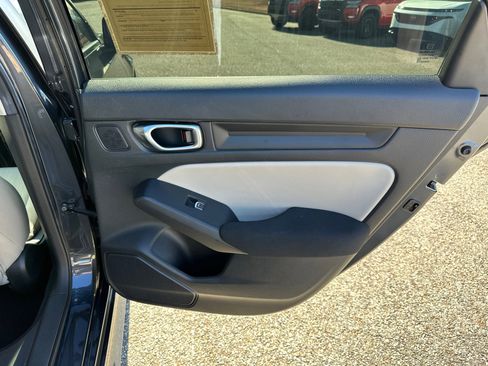 Used 2024 Honda Civic EX image 16