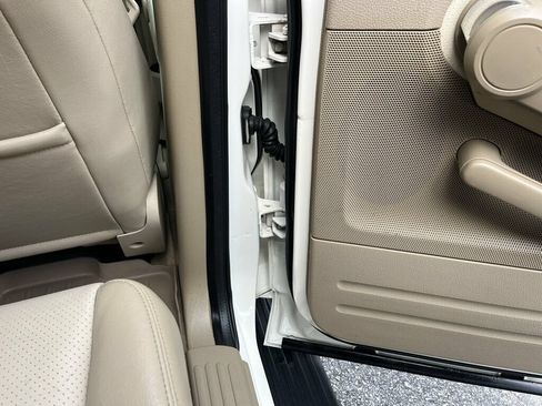 Used 2007 Mercury Mountaineer Premier AWD/4WD image 35