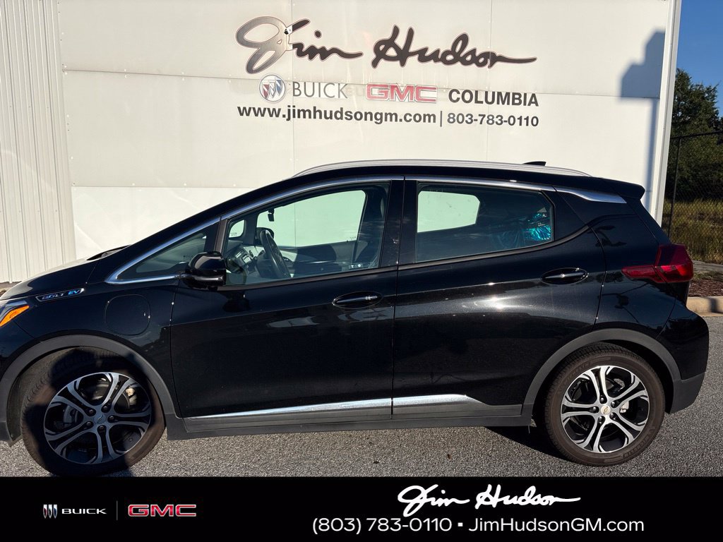 Used 2020 Chevrolet Bolt Premier w/ Infotainment Package FWD image 2