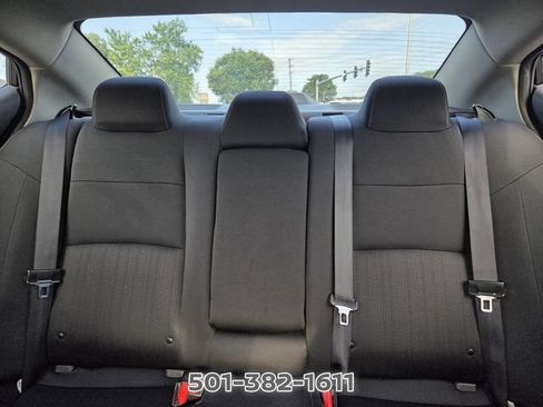 Used 2025 Nissan Altima 2.5 SV FWD image 12