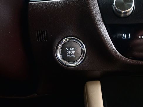 Used 2017 Lexus RX 350 AWD w/ Premium Package image 24