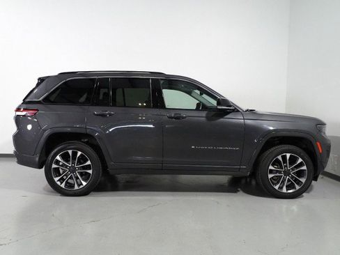 Used 2023 Jeep Grand Cherokee Overland image 5