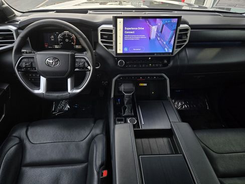 Used 2023 Toyota Tundra Platinum image 15