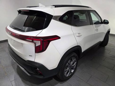 Used 2024 Kia Seltos S image 5