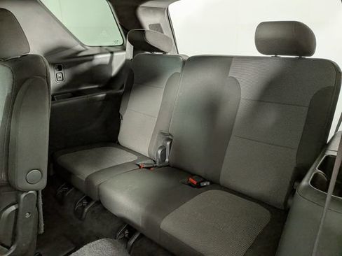 Used 2023 Chevrolet Traverse LT w/ LPO, Floor Liner Package AWD/4WD image 27