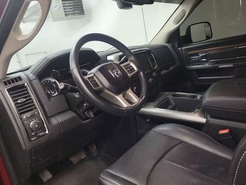 Used 2018 RAM 2500 Laramie w/ Sport Appearance Group image 4