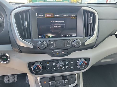 Used 2023 GMC Terrain SLT w/ LPO, Floor Liner Package image 32