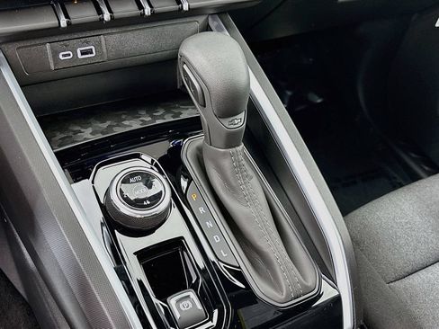 New 2026 Chevrolet Colorado Trail Boss AWD/4WD image 17